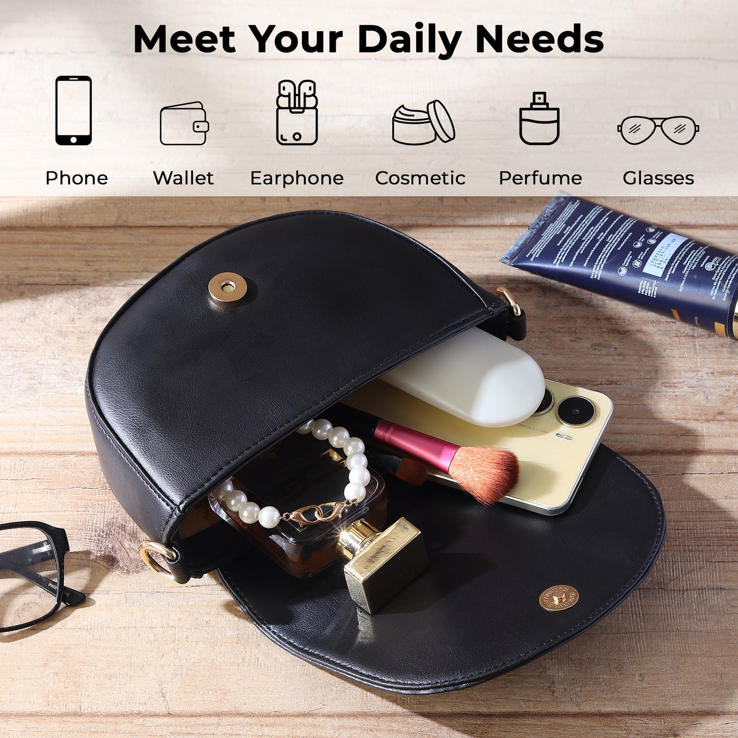 Elegant Crossbody Bag with Adjustable Strap